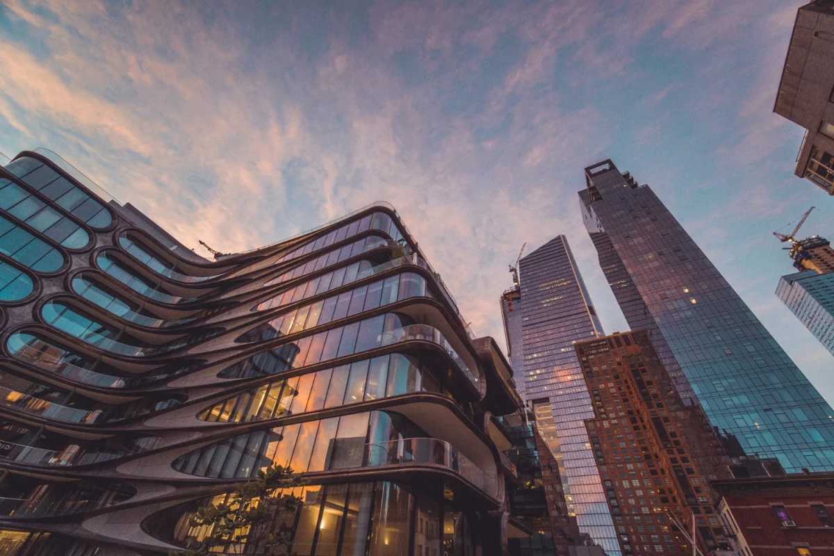 Jak wynająć krzesła w Warszawie przydatnie?